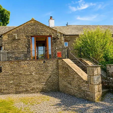 Helm View Barn, Hardendale, Nr Shap *